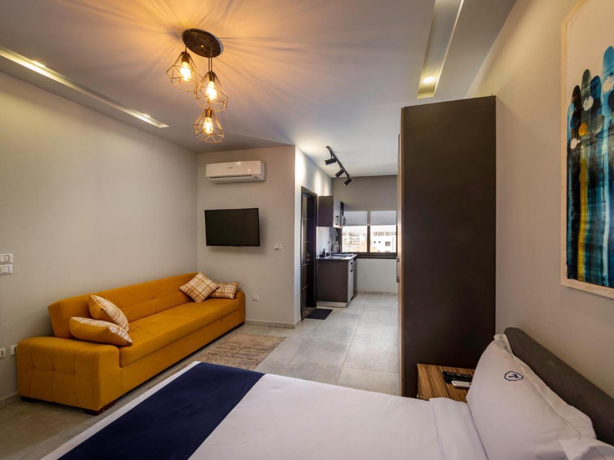 Travelholic Residence Golden Gates El El Cairo Exterior foto
