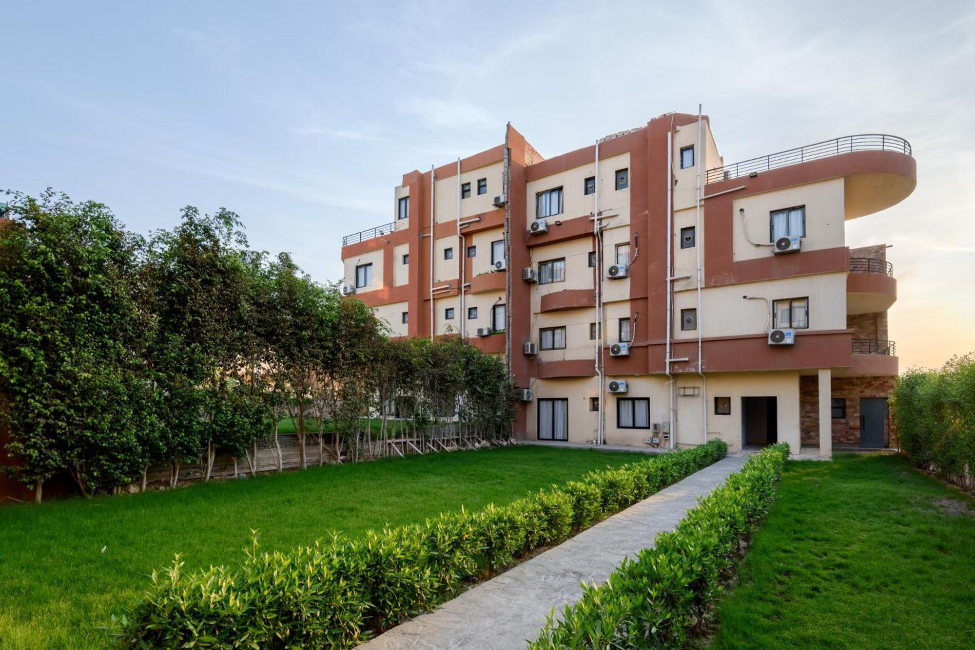 Travelholic Residence Golden Gates El El Cairo Exterior foto